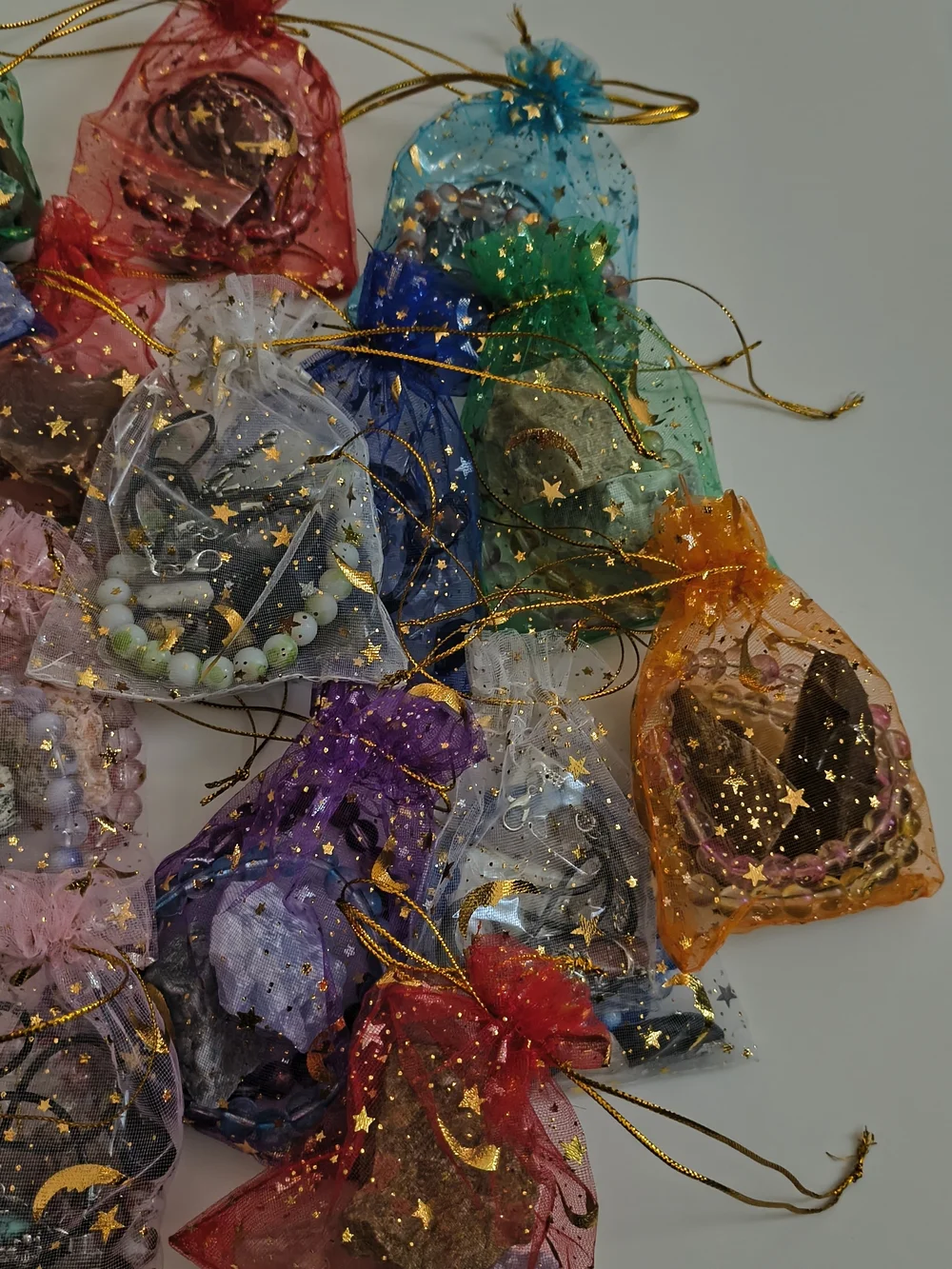 Mystery Organza Favor Bags 20 Satchels Rocks Stones Necklaces Bead Bracelts